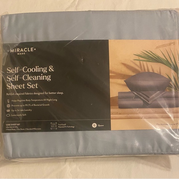 BNWT MIRACLE BRAND SELF-COOLING LUXE QUEEN SHEET SET

NASA DESIGNED FABRIC 🚀 - Picture 1 of 3